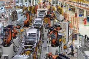 Abhängigkeit der Autobauer von China schadet Maschinenbau